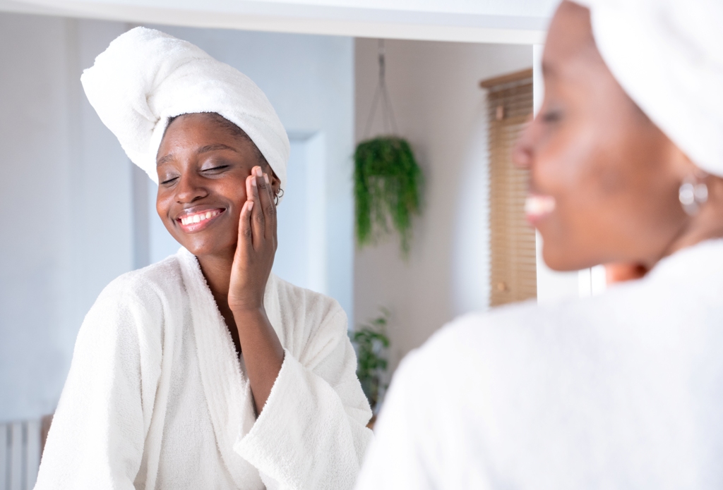 skincare-face-and-cosmetic-cream-of-a-woman-using-2023-03-13-21-45-14-utc 1024x695